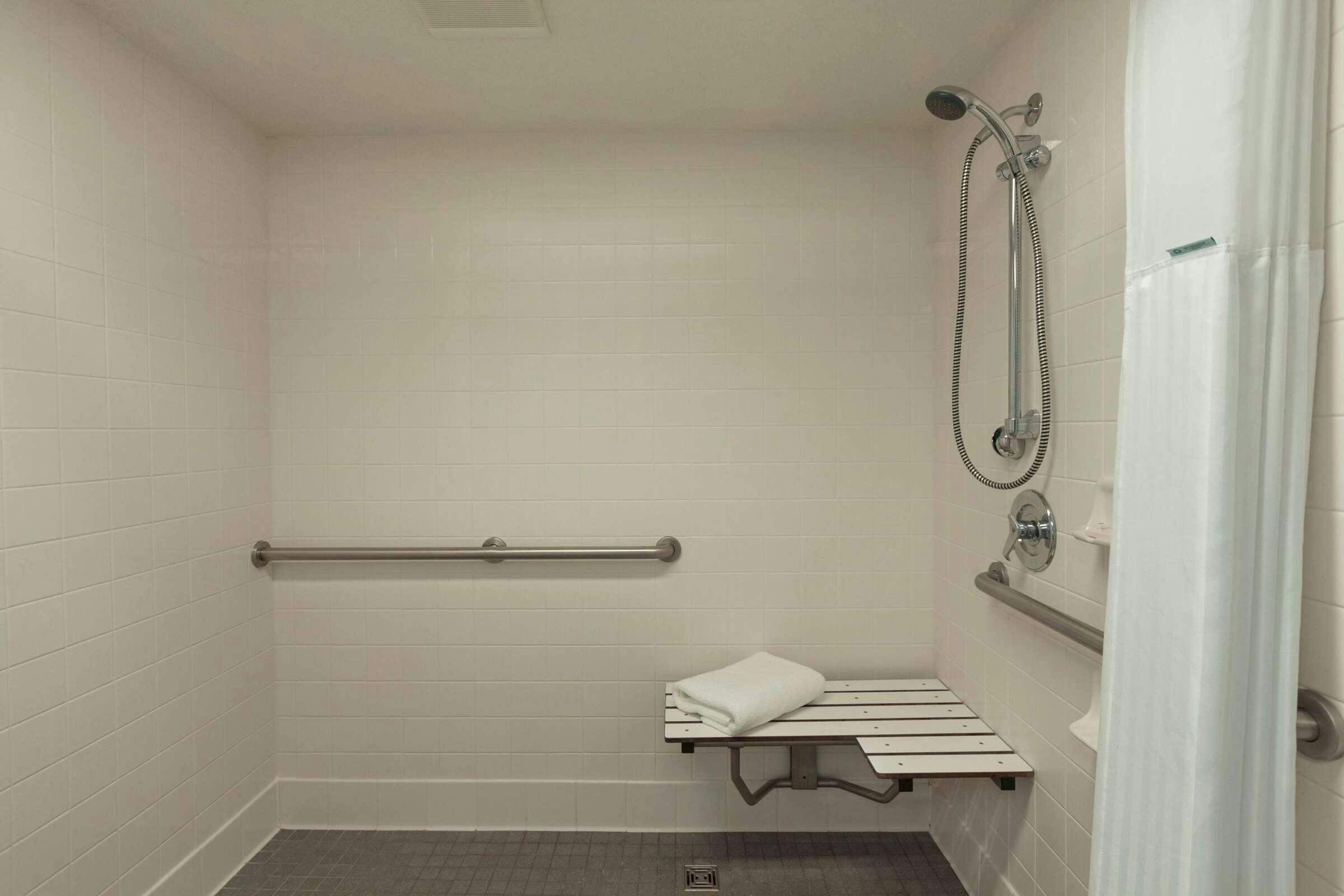 Hotel Travelodge Redding CA photo 1