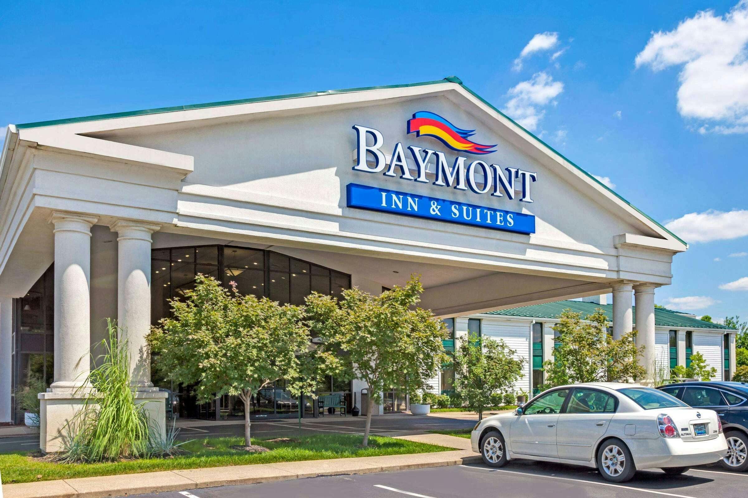Baymont Louisville Airport S