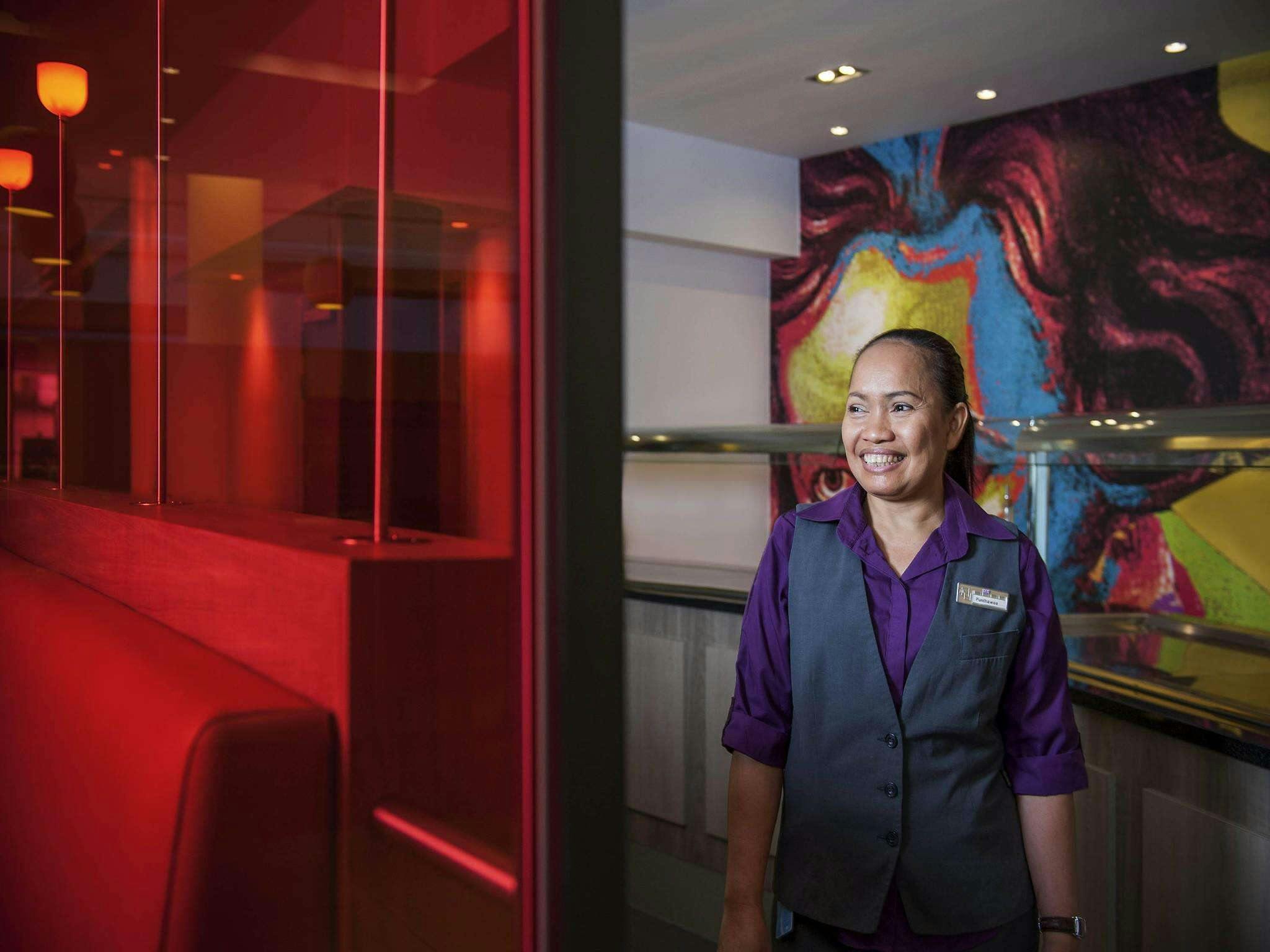 Hotel Novotel Mechelen Centrum photo 2