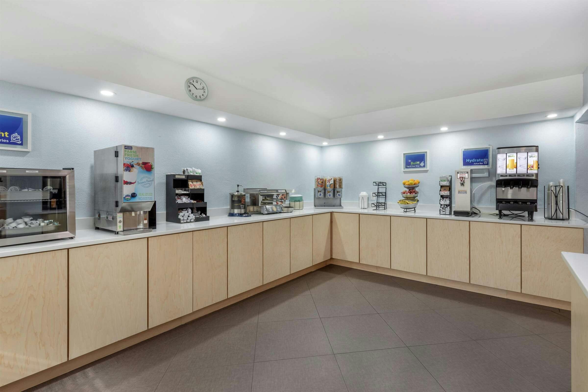 Hotel Best Western Palm Beach Lakes photo 2