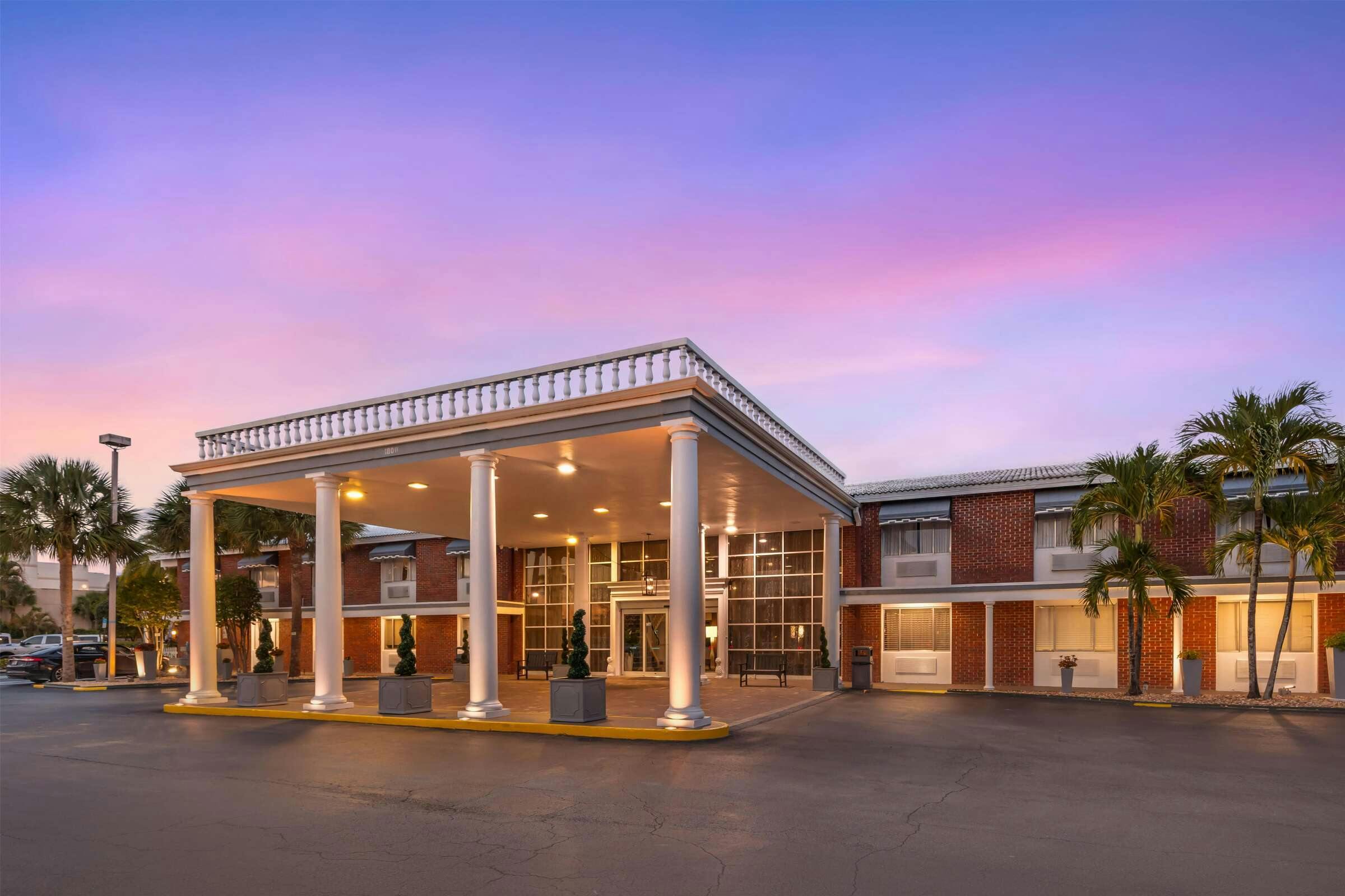 Hotel Best Western Palm Beach Lakes photo 4