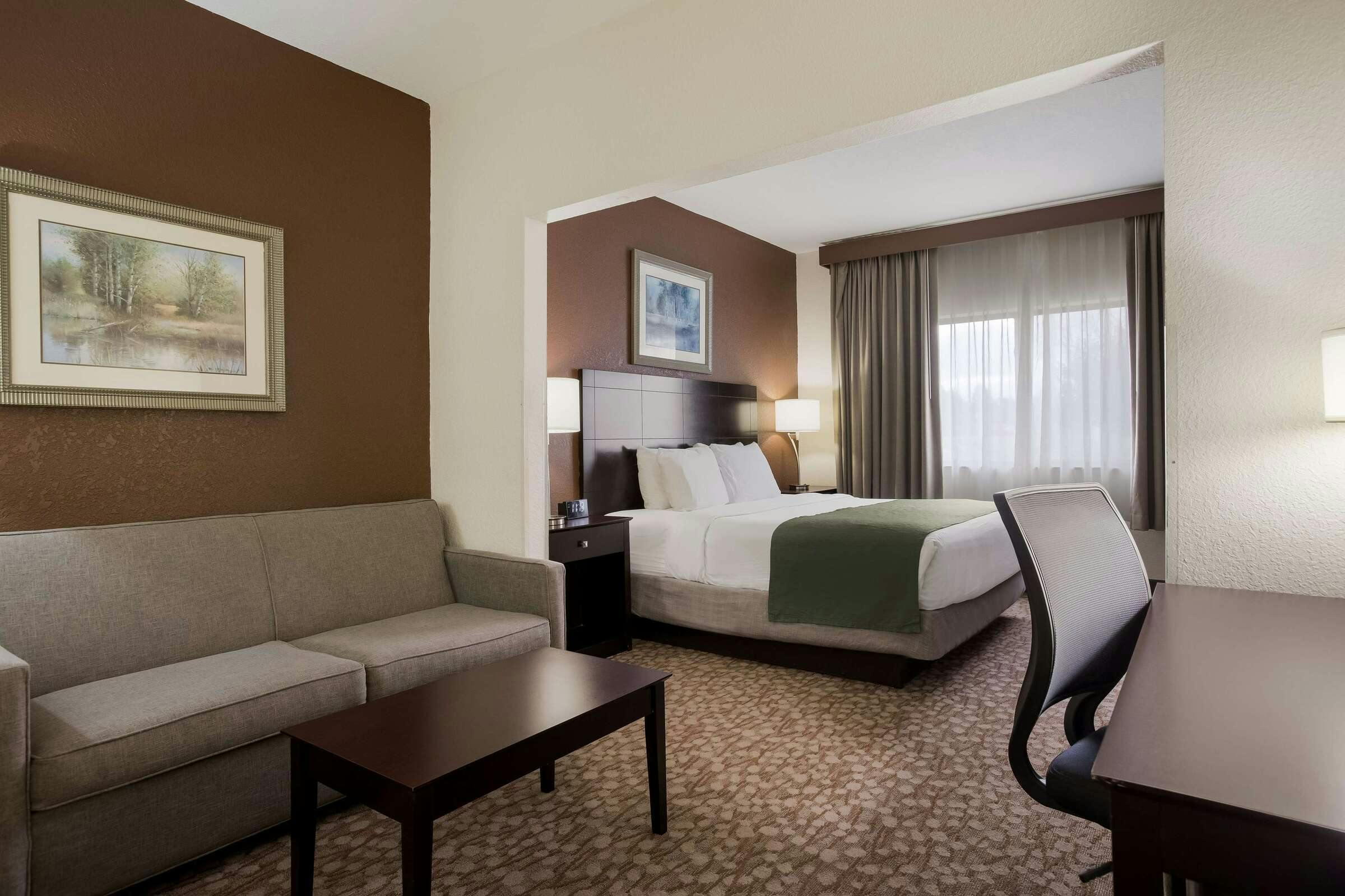 Hotel Best Western Kendallville Inn photo 2