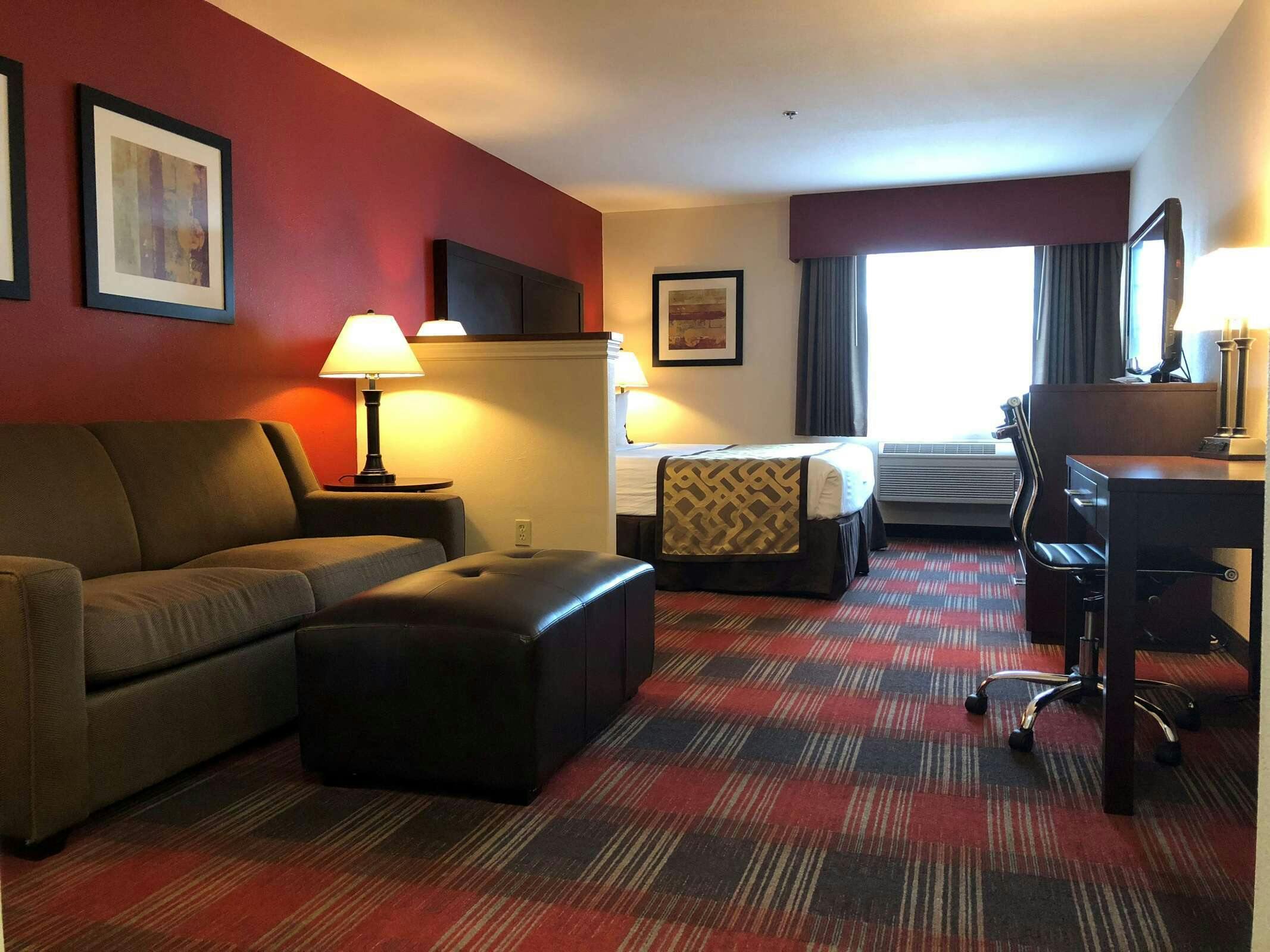 Hotel Best Western Dallas Inn & Suites photo 2