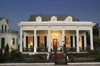 Hotel Ashton's Bed and Breakfast photo 1