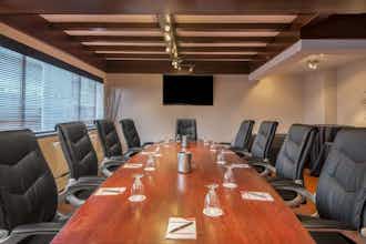Hotel Independent (Sphc) Armon Plaza Montréal Arpt By Ihg photo 2
