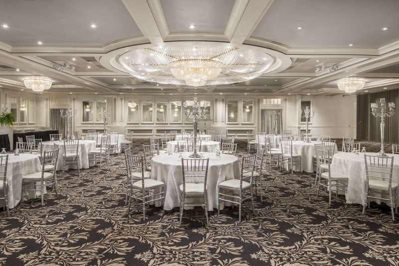 Hotel Independent (Sphc) Armon Plaza Montréal Arpt By Ihg photo 5
