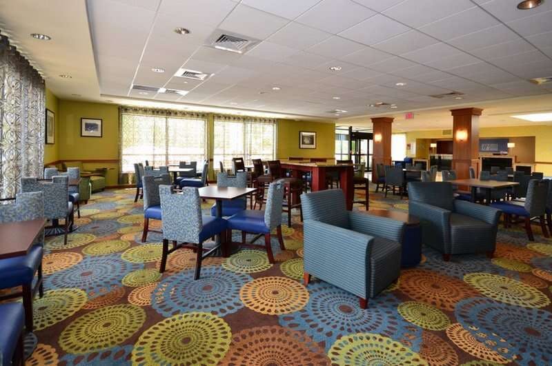 Hotel Garner Hotel Brockton Boston By Ihg photo 3
