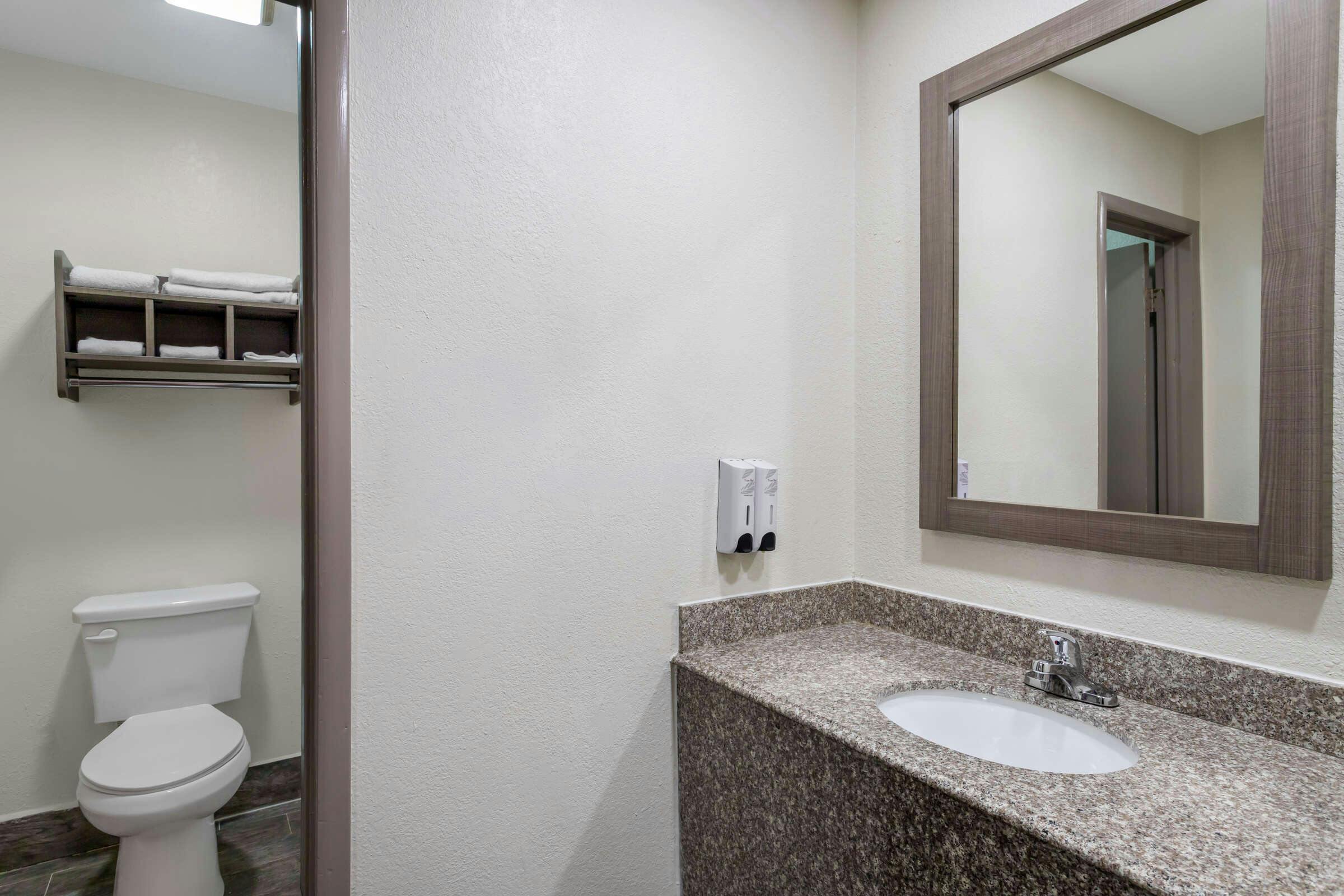 Hotel Red Roof Inn Nacogdoches photo 2
