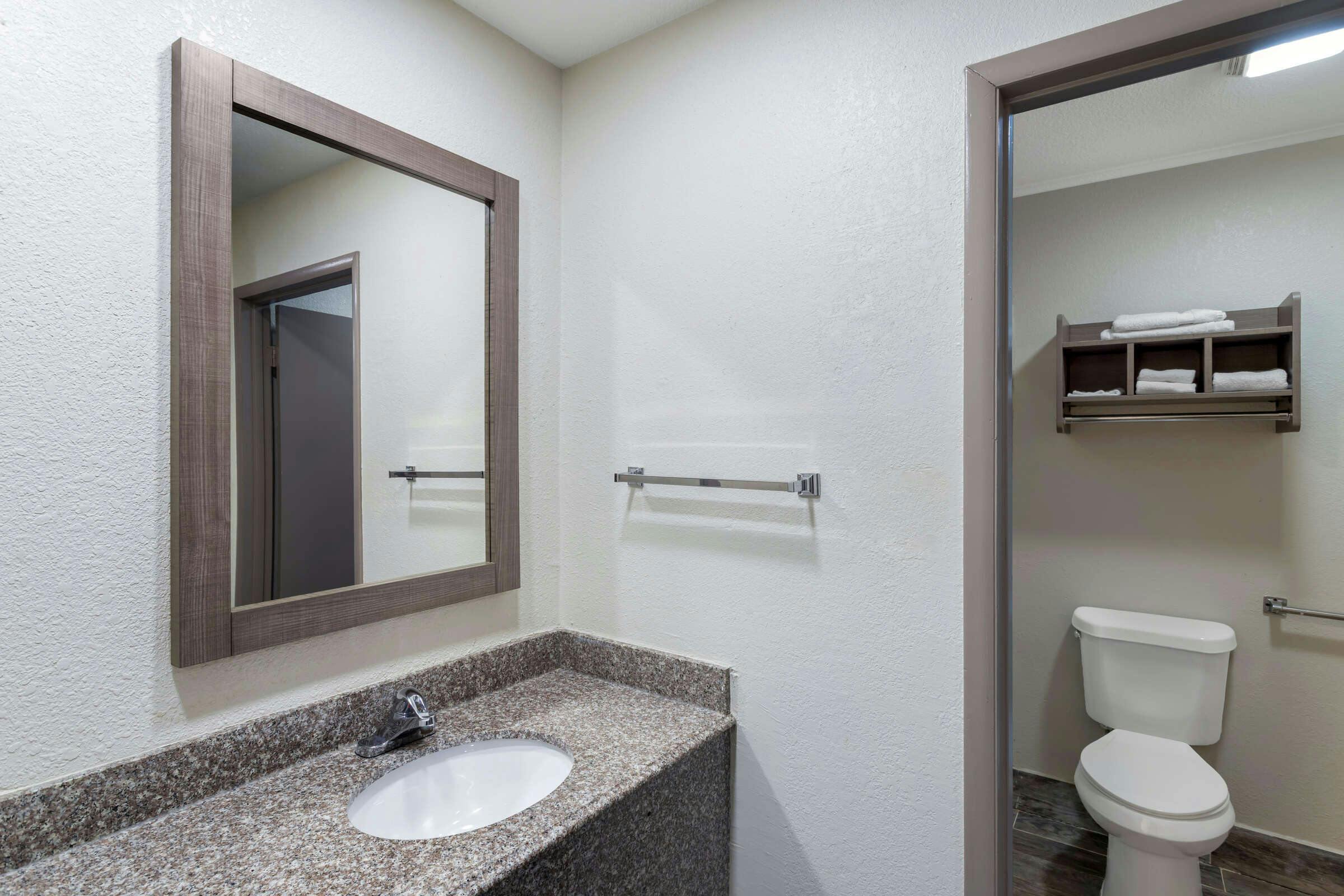 Hotel Red Roof Inn Nacogdoches photo 1