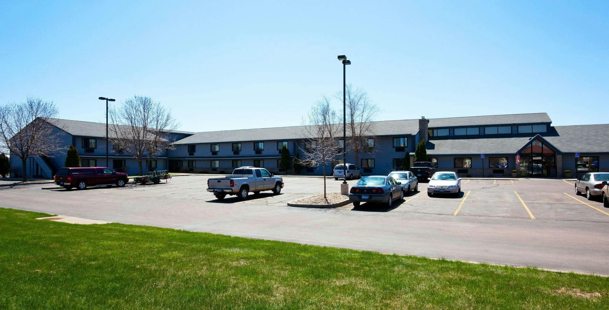 AmericInn Sioux Falls