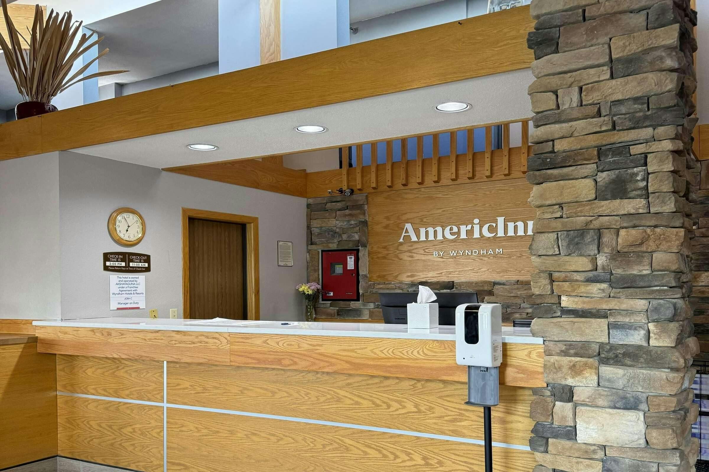 Hotel AmericInn Sioux Falls photo 3