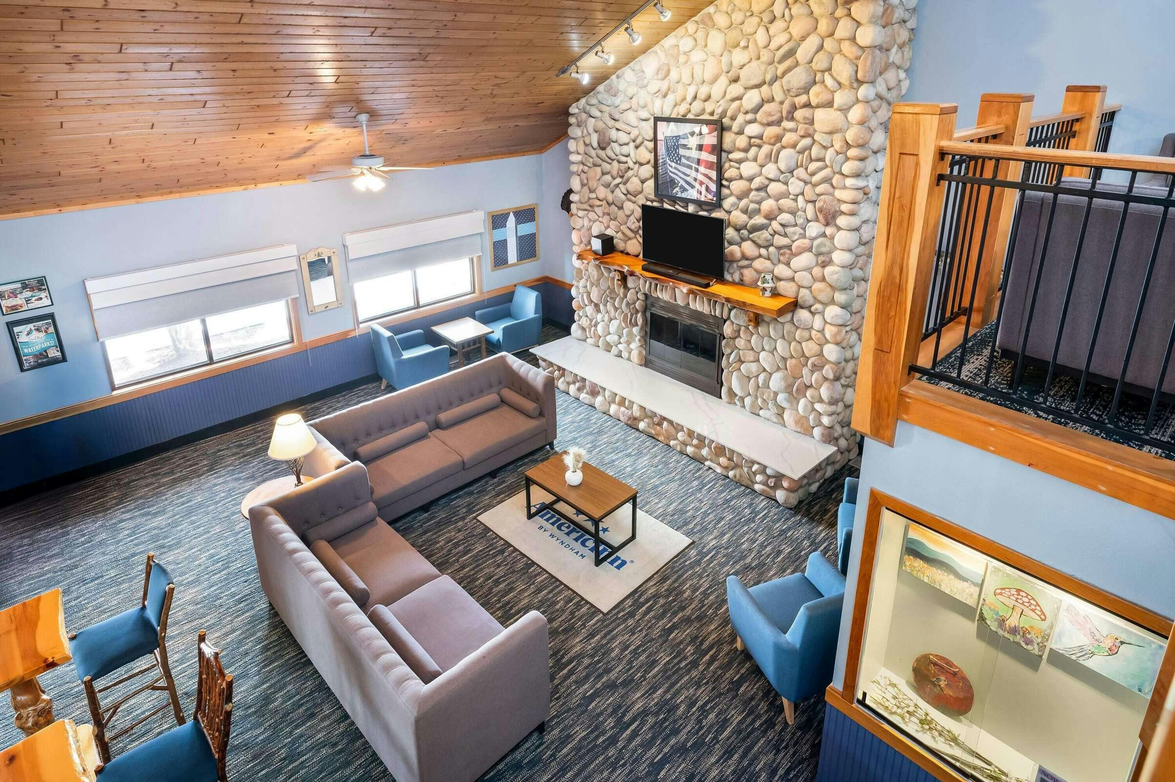 Hotel AmericInn WI Dells photo 3