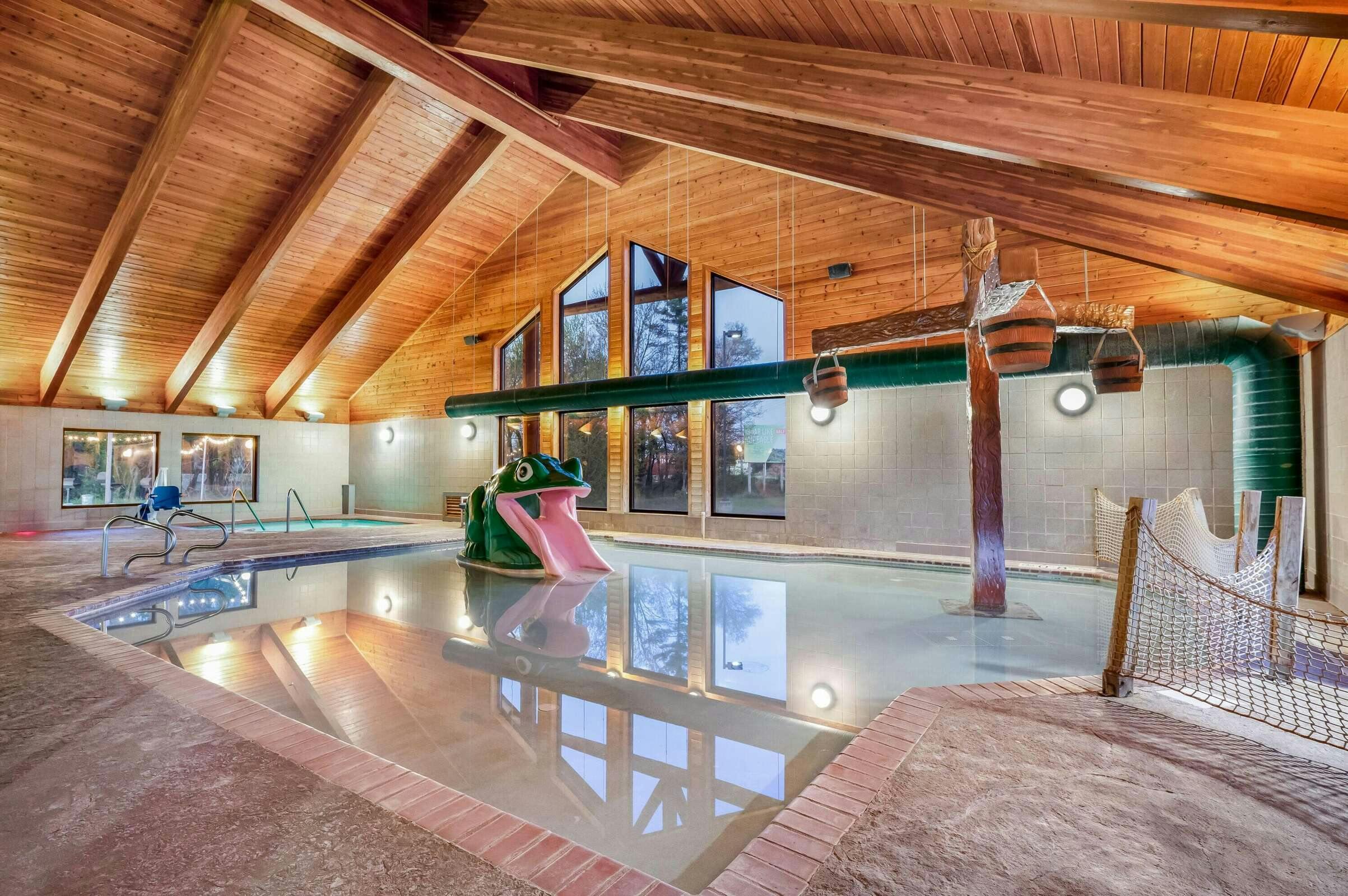 Hotel AmericInn WI Dells photo 4