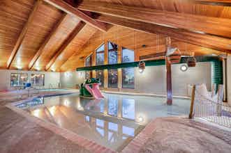 Hotel AmericInn WI Dells photo 4