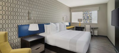 Glō Best Western Tulsa Catoosa East Route 66