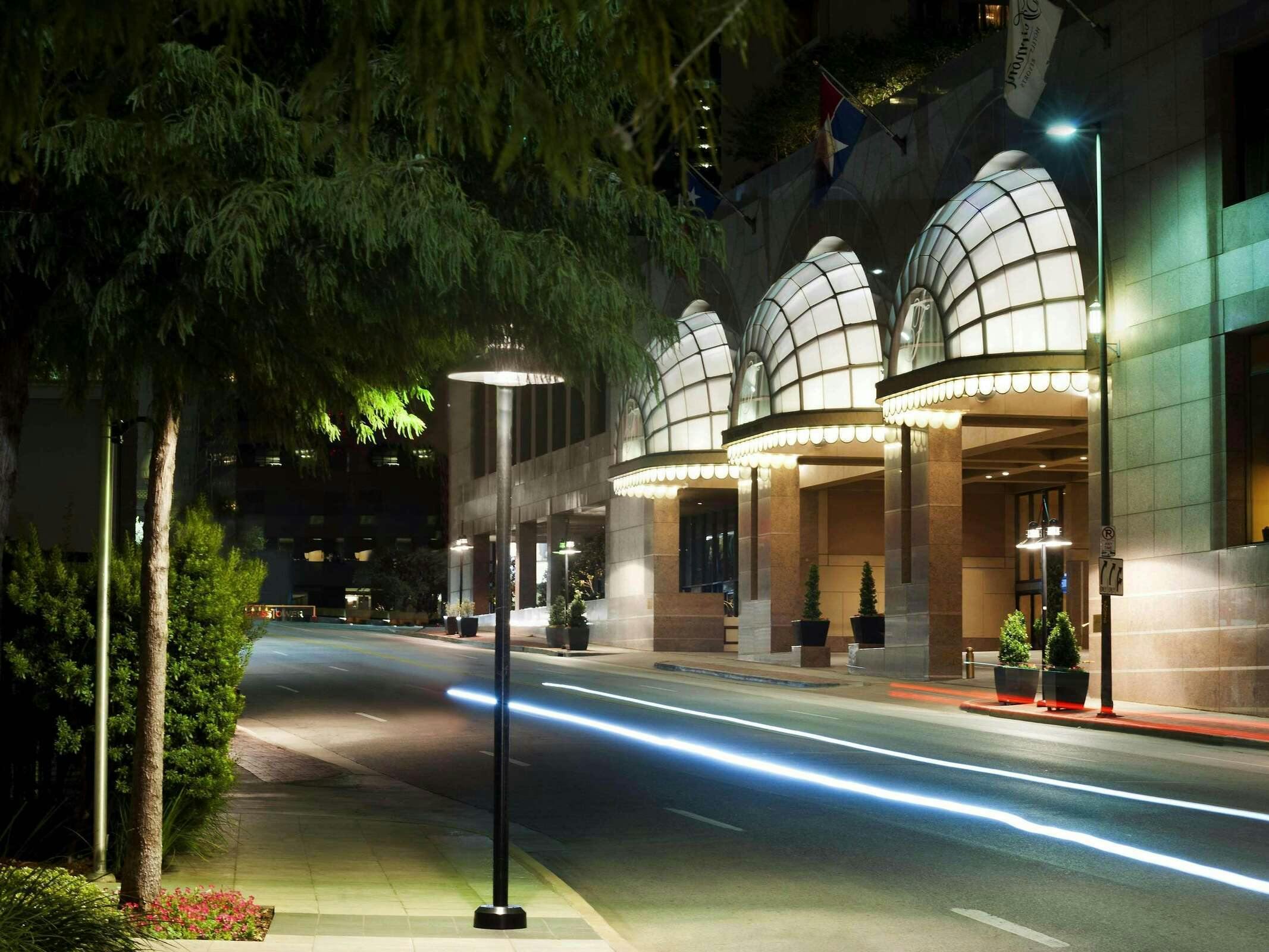 Hotel Fairmont Dallas photo 4
