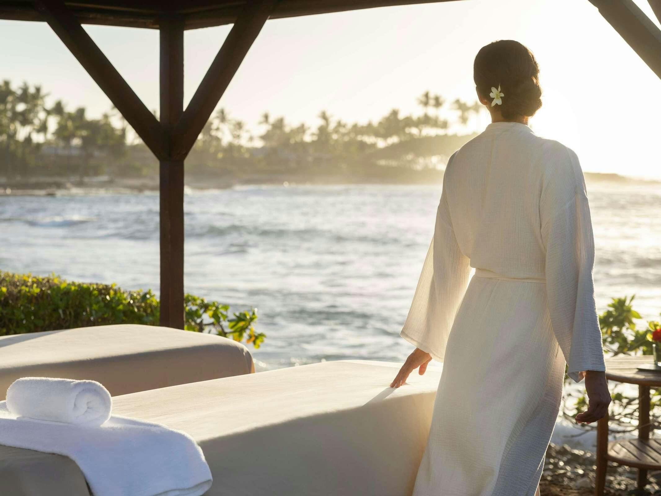 Hotel Fairmont Orchid photo 2