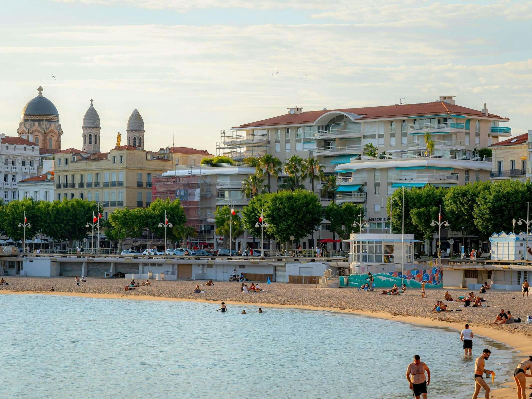 Mercure Saint Raphael Centre Plage