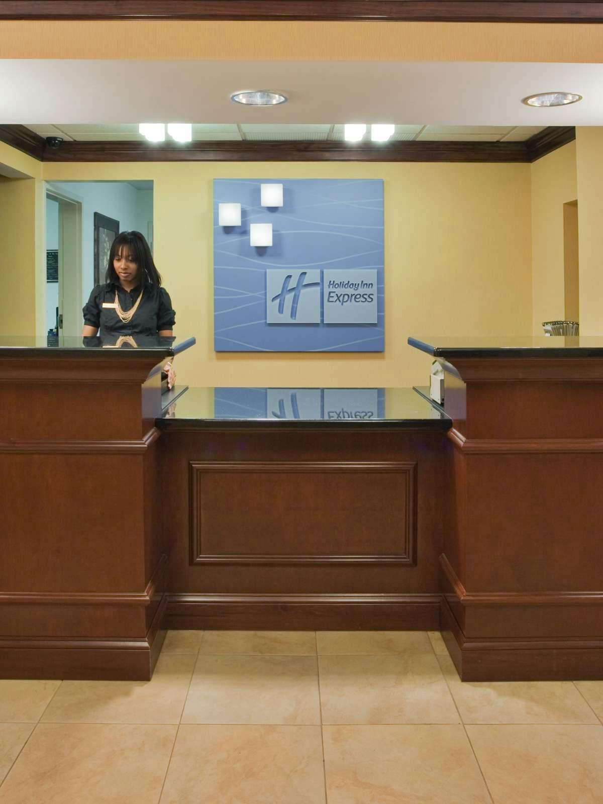 Hotel Holiday Inn Express Lynchburg photo 4