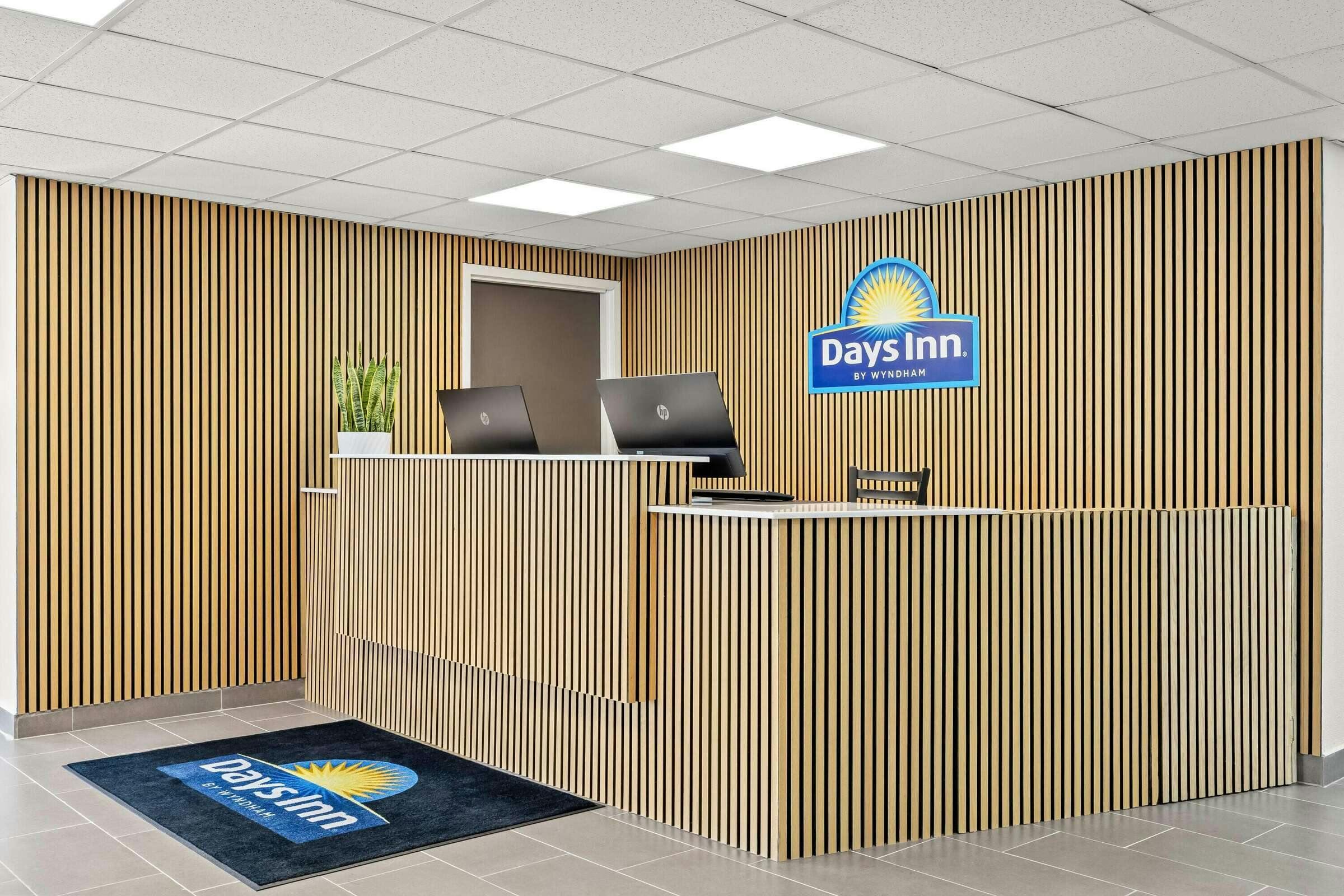 Hotel Days Inn La Crosse photo 5