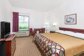 Hotel Super 8 Conway photo 4