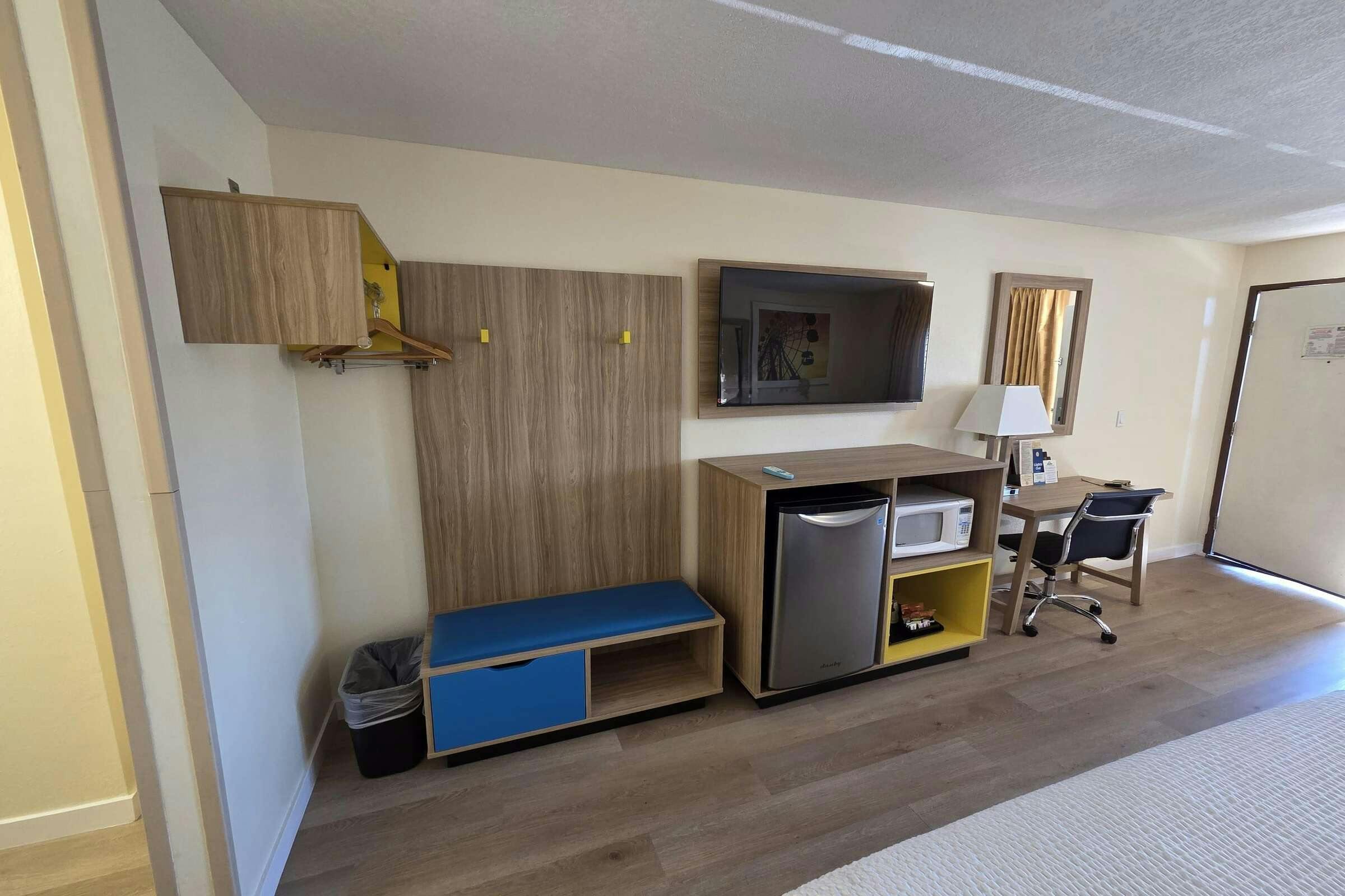Hotel Days Inn Alhambra CA photo 4