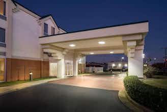 Hotel Days Inn and Suites Ridgeland photo 3