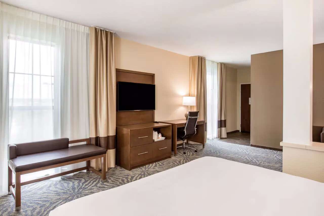 Comfort Suites - South Austin