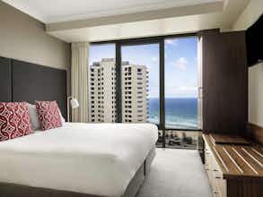Hotel Mantra Legends Surfers Paradise photo 2