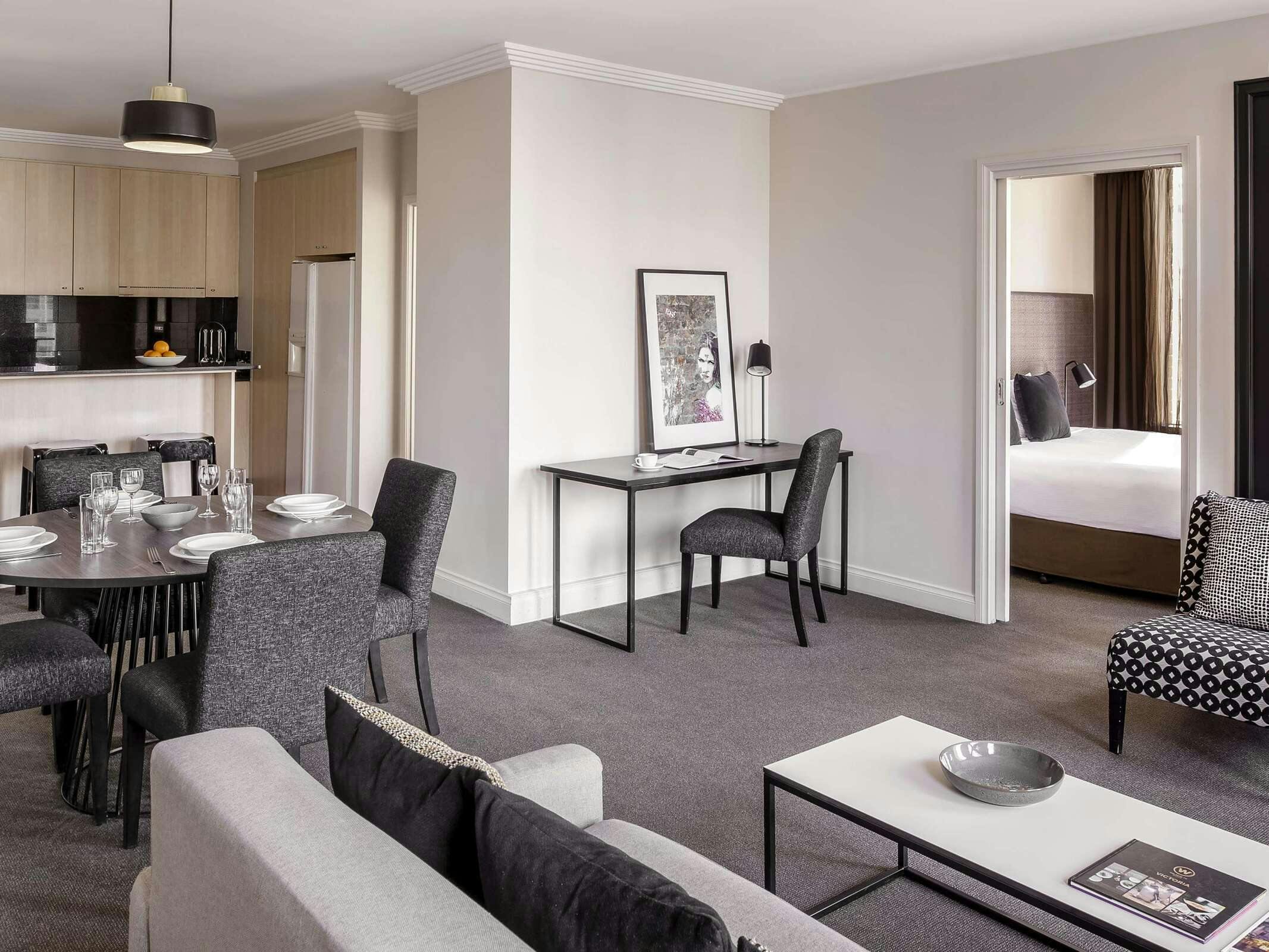 Hotel Mantra On Little Bourke Melbourne photo 4