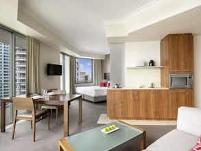 Hotel Mantra Legends Surfers Paradise photo 5