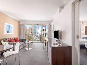 Hotel Mantra On View Surfers Paradise photo 5