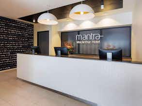 Hotel Mantra Mac Arthur Canberra photo 3