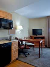 Hotel Candlewood Suites Norfolk Airport photo 2