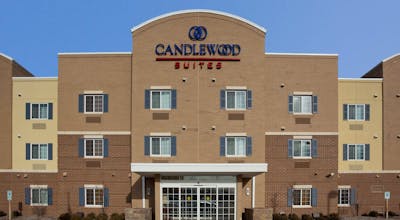 Candlewood Suites Oak Creek