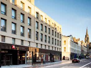 Hotel ibis Edinburgh Centre South Bridge - Royal Mile photo 1