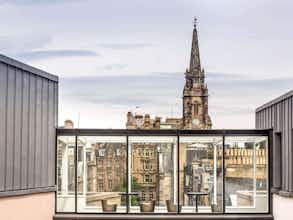 Hotel ibis Edinburgh Centre South Bridge - Royal Mile photo 2