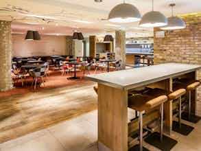 Hotel ibis Edinburgh Centre South Bridge - Royal Mile photo 4