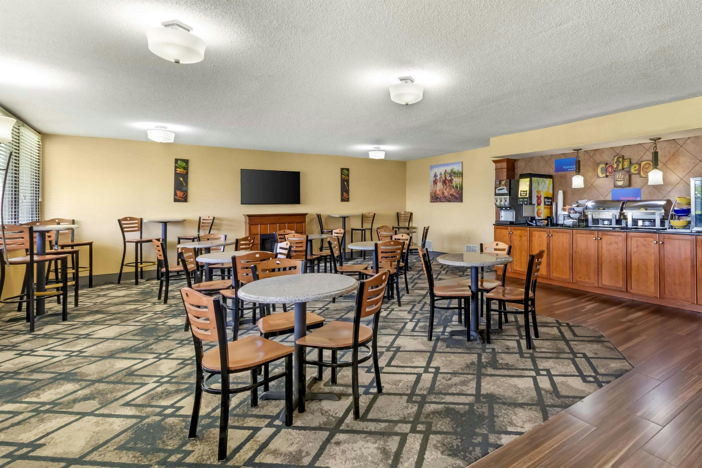 Hotel Best Western University Inn photo 2