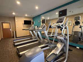 Hotel Sure Stay By Best Western Bismarck photo 3