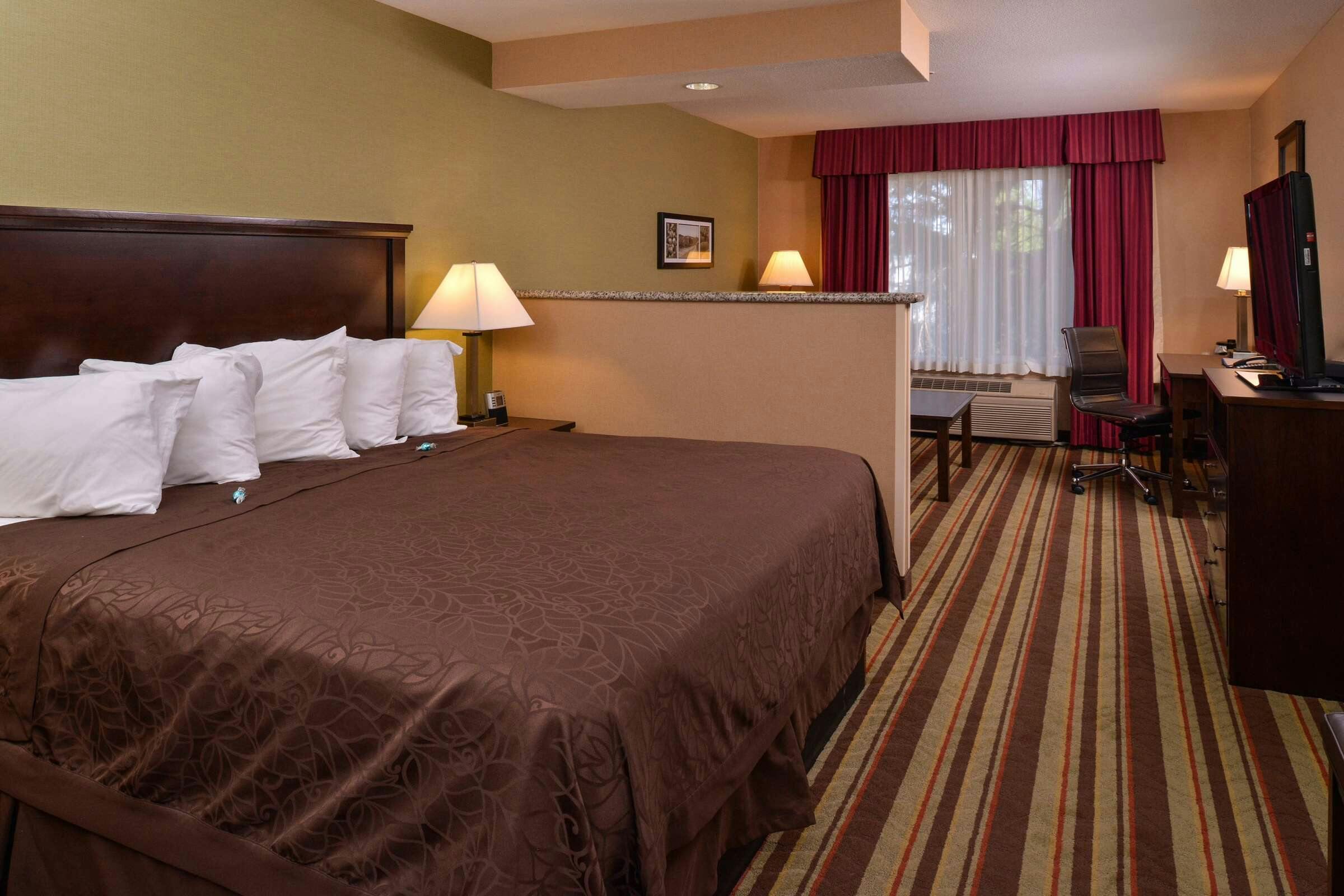 Hotel Best Western Wilsonville Inn & Suites photo 4