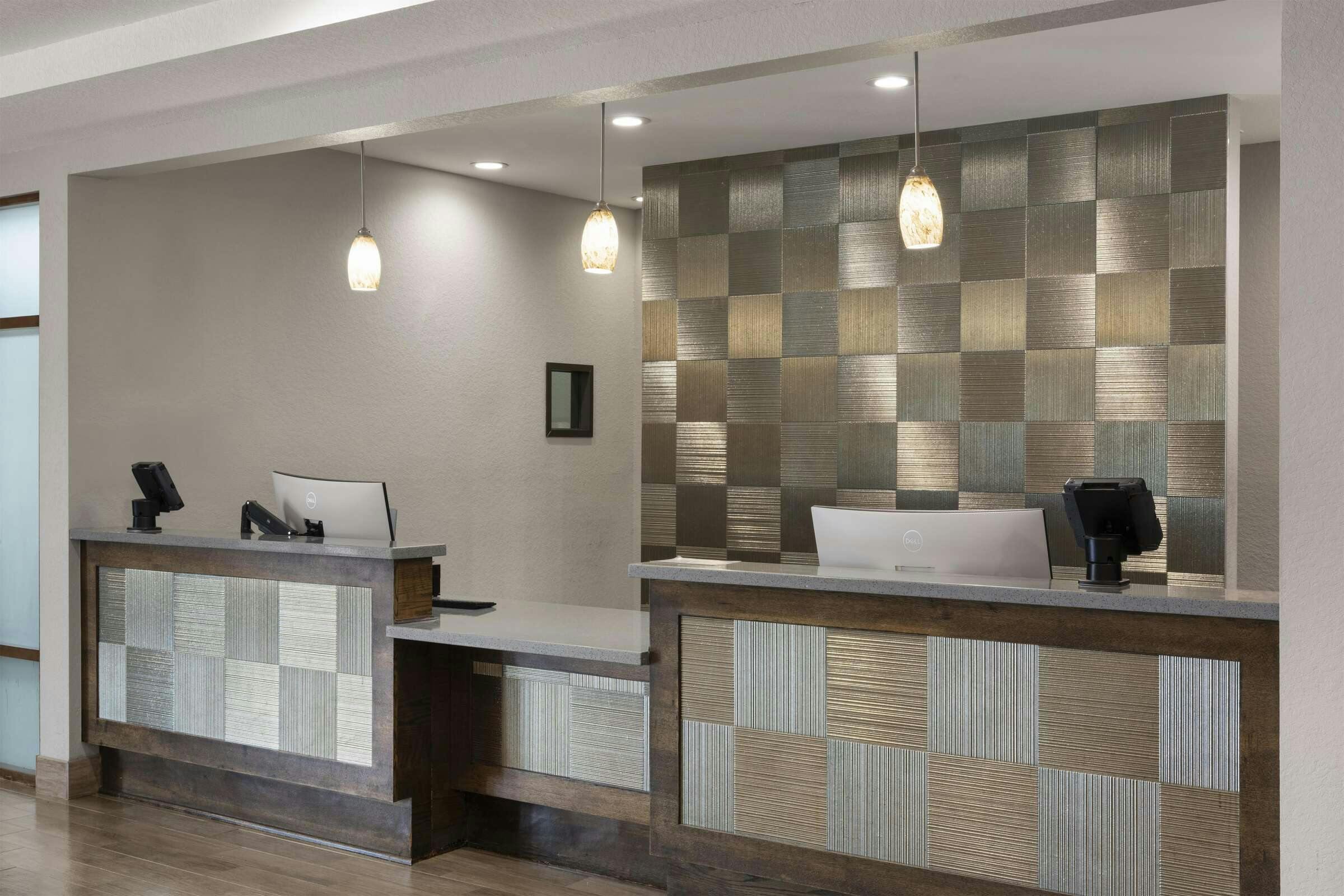 Hotel Best Western Plus College Station Inn & Suites photo 4