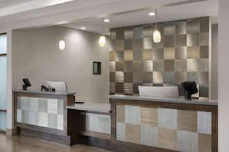 Hotel Best Western Plus College Station Inn & Suites photo 4