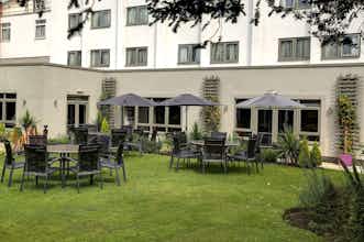 Hotel Best Western Plus Manchester Airport Wilmslow Pinewood Hotel photo 1