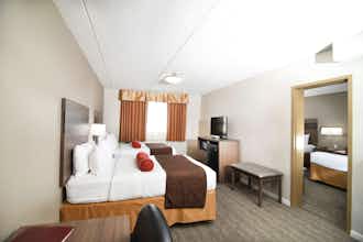 Hotel Best Western Plus Sandusky Hotel & Suites photo 2