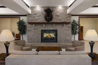 Hotel Crown Pointe Lodge, Bw Signature Collection photo 4