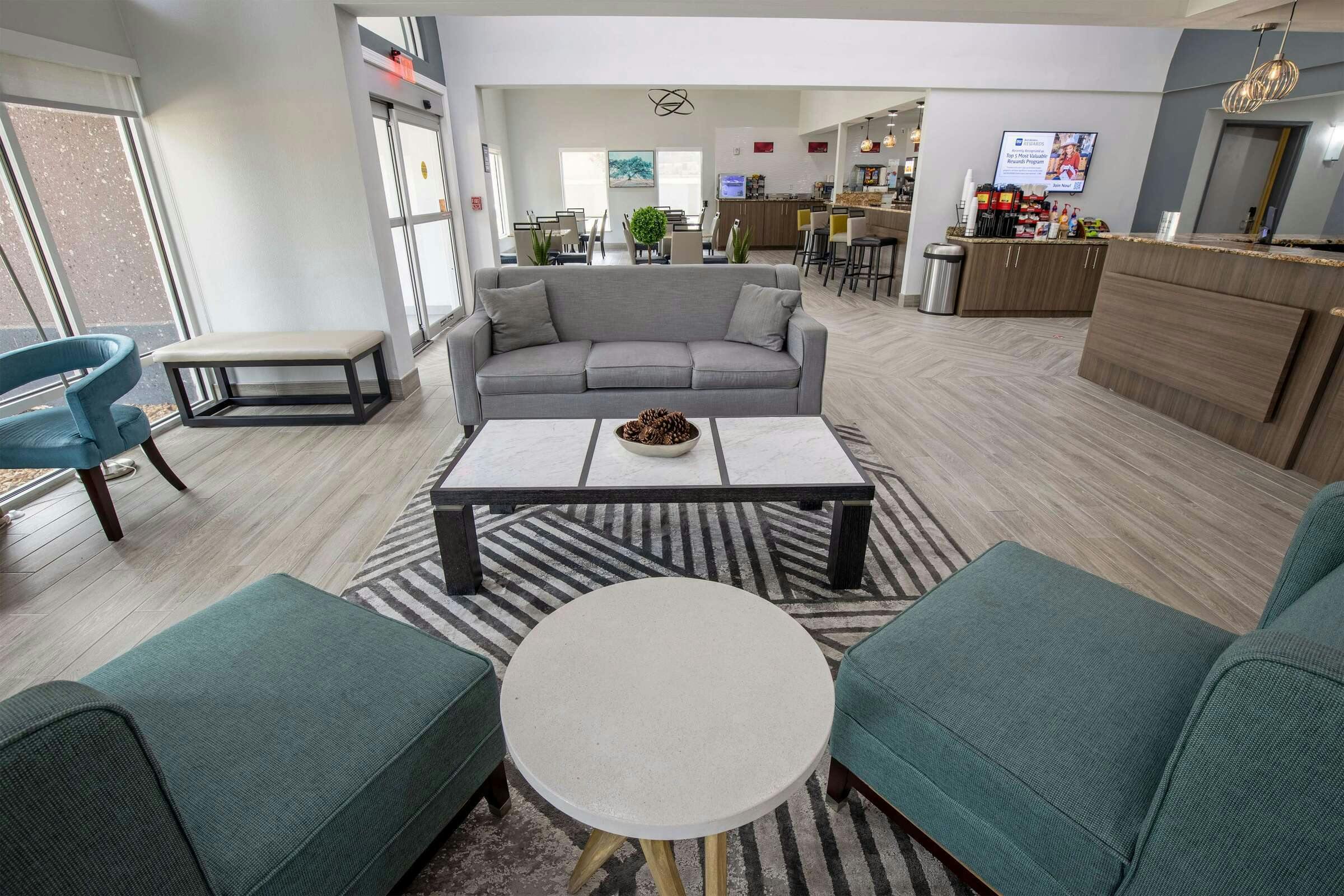Hotel Best Western Plus Vermilion River Inn & Suites photo 5