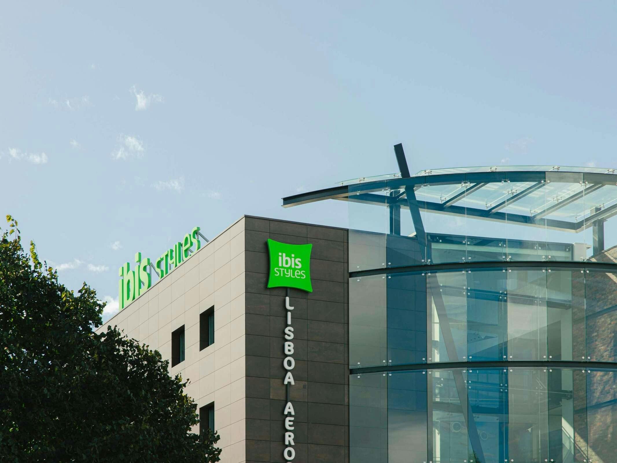 Hotel Ibis Styles Lisboa Aeroporto photo 4