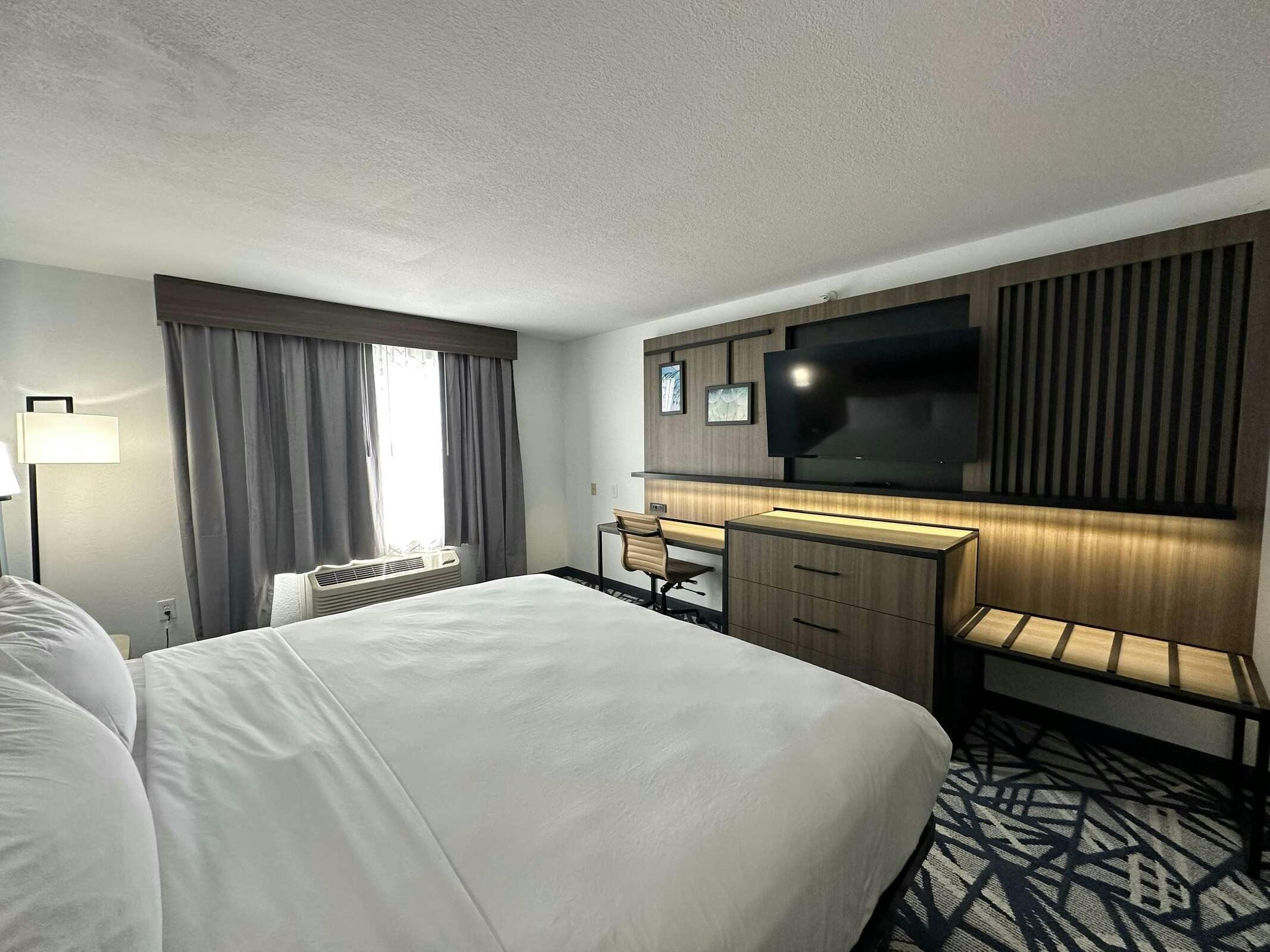 Hotel Sure Stay By Best Western Lexington photo 3