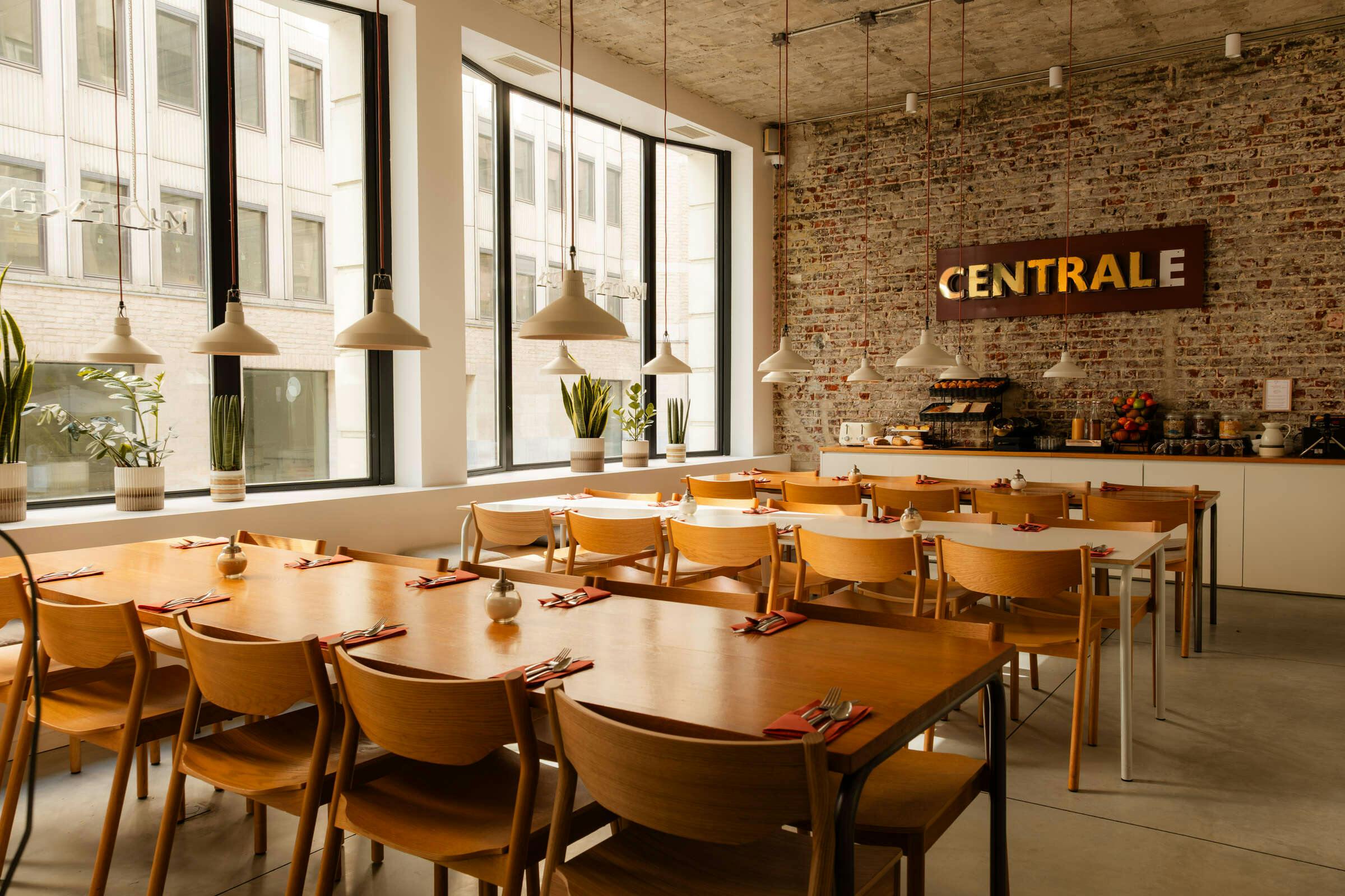9Hotel Central